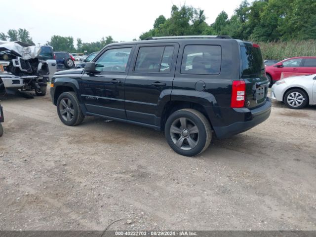 Photo 2 VIN: 1C4NJPBA4HD186115 - JEEP PATRIOT 