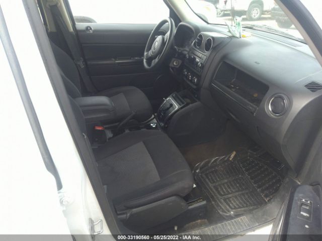 Photo 4 VIN: 1C4NJPBA5FD285569 - JEEP PATRIOT 