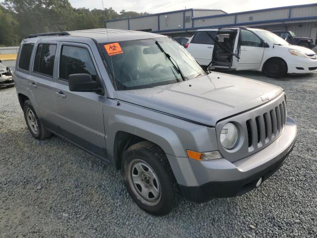 Photo 3 VIN: 1C4NJPBA5GD640967 - JEEP PATRIOT SP 