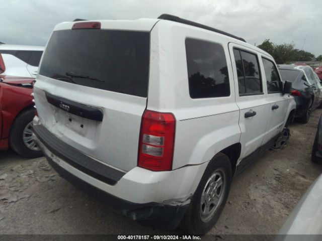 Photo 3 VIN: 1C4NJPBA5GD659440 - JEEP PATRIOT 