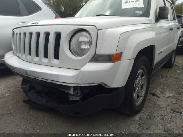 Photo 5 VIN: 1C4NJPBA5GD659440 - JEEP PATRIOT 