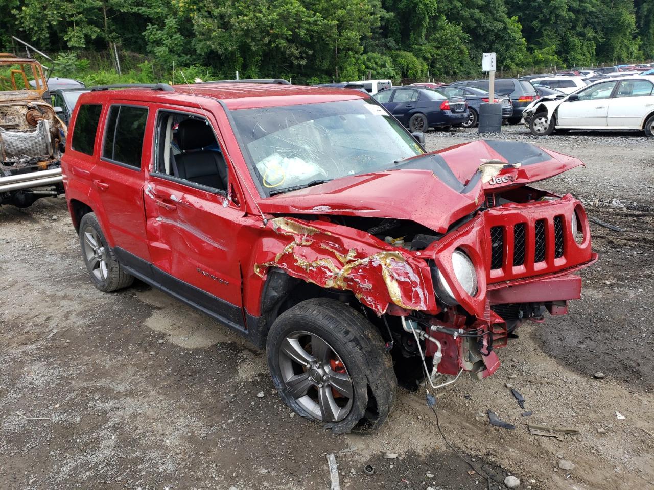 Photo 3 VIN: 1C4NJPBA5GD677601 - JEEP LIBERTY (PATRIOT) 