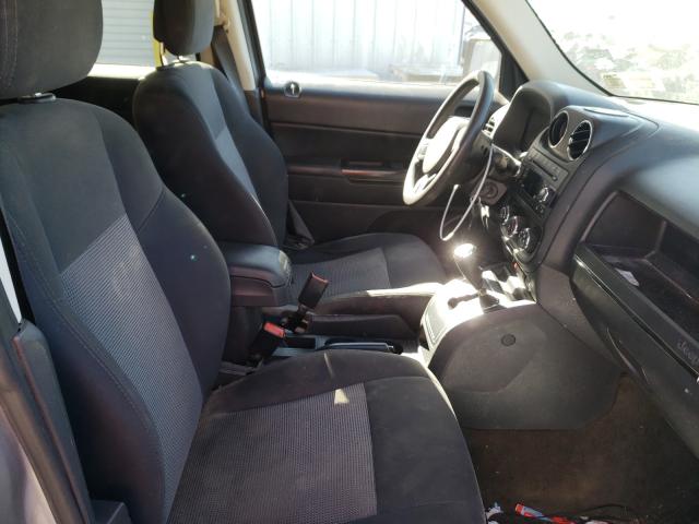 Photo 4 VIN: 1C4NJPBA5GD715859 - JEEP PATRIOT SP 