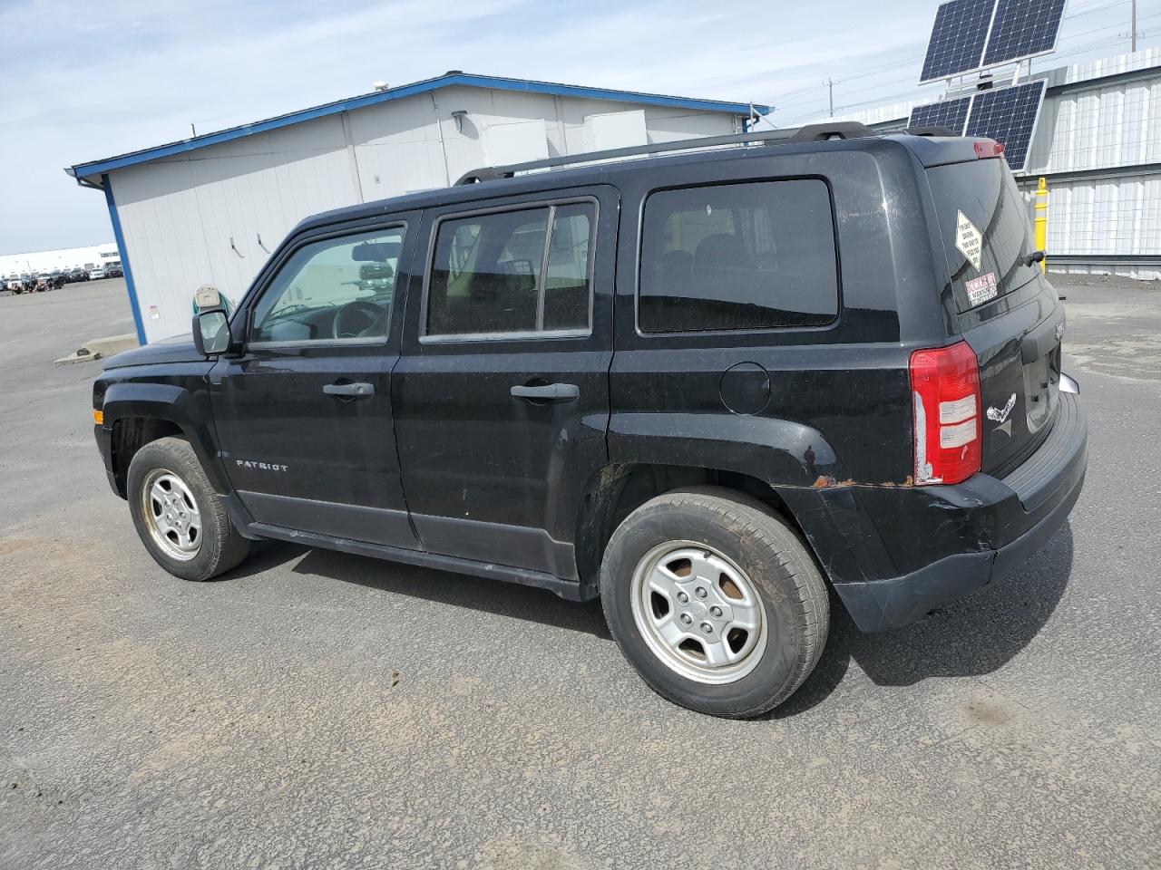 Photo 1 VIN: 1C4NJPBA5GD765869 - JEEP LIBERTY (PATRIOT) 