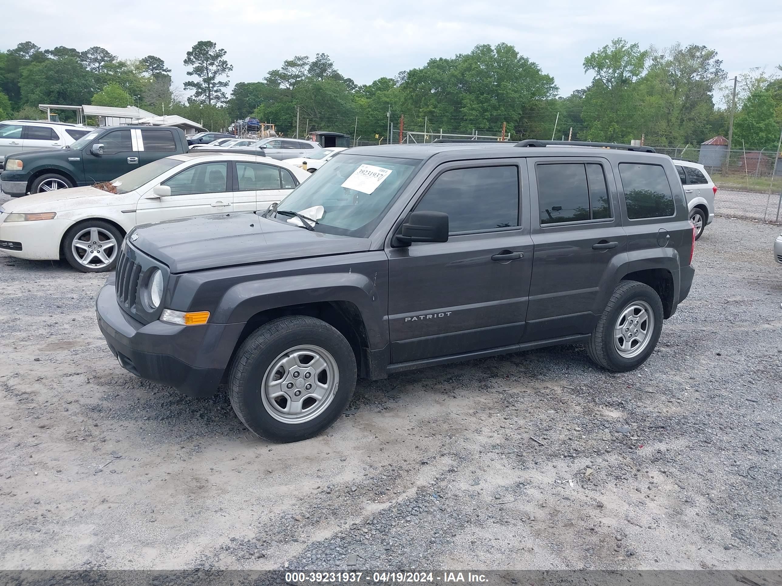 Photo 1 VIN: 1C4NJPBA5HD119880 - JEEP LIBERTY (PATRIOT) 