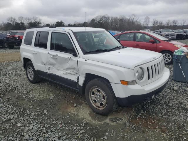 Photo 3 VIN: 1C4NJPBA5HD145671 - JEEP PATRIOT 