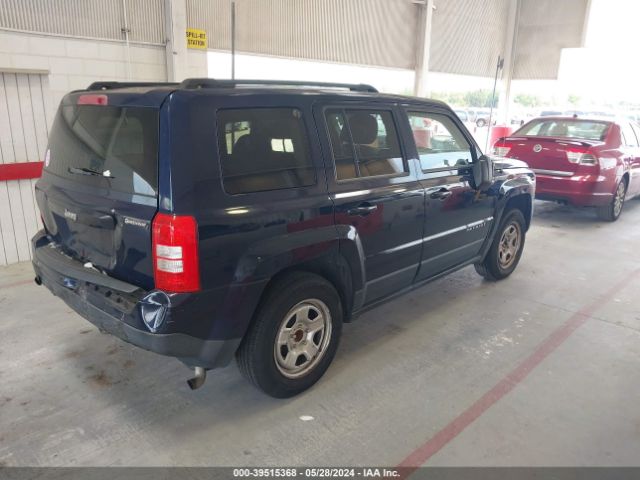 Photo 3 VIN: 1C4NJPBA6CD660588 - JEEP PATRIOT 