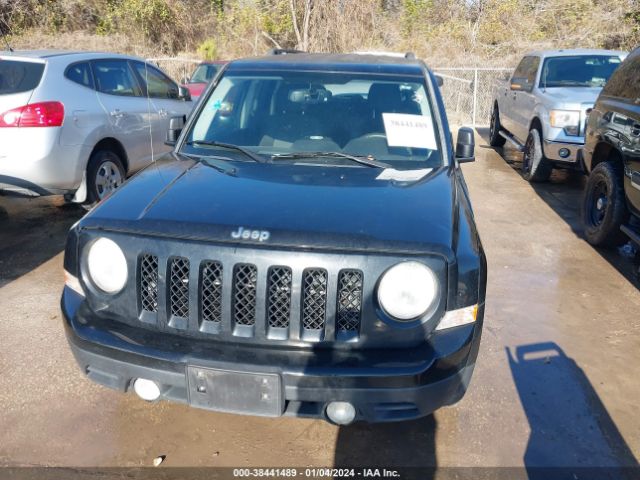 Photo 5 VIN: 1C4NJPBA6CD662762 - JEEP PATRIOT 