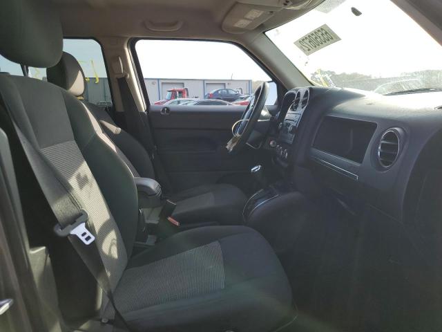 Photo 4 VIN: 1C4NJPBA6DD186997 - JEEP PATRIOT SP 