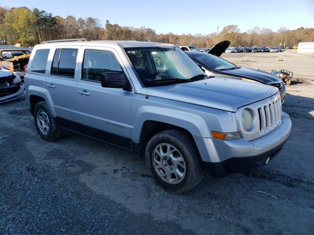 Photo 3 VIN: 1C4NJPBA6ED534587 - JEEP PATRIOT SP 