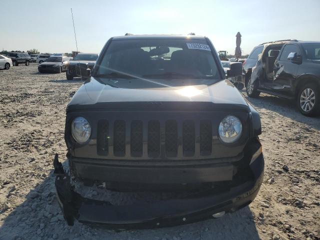 Photo 4 VIN: 1C4NJPBA6FD246781 - JEEP PATRIOT SP 