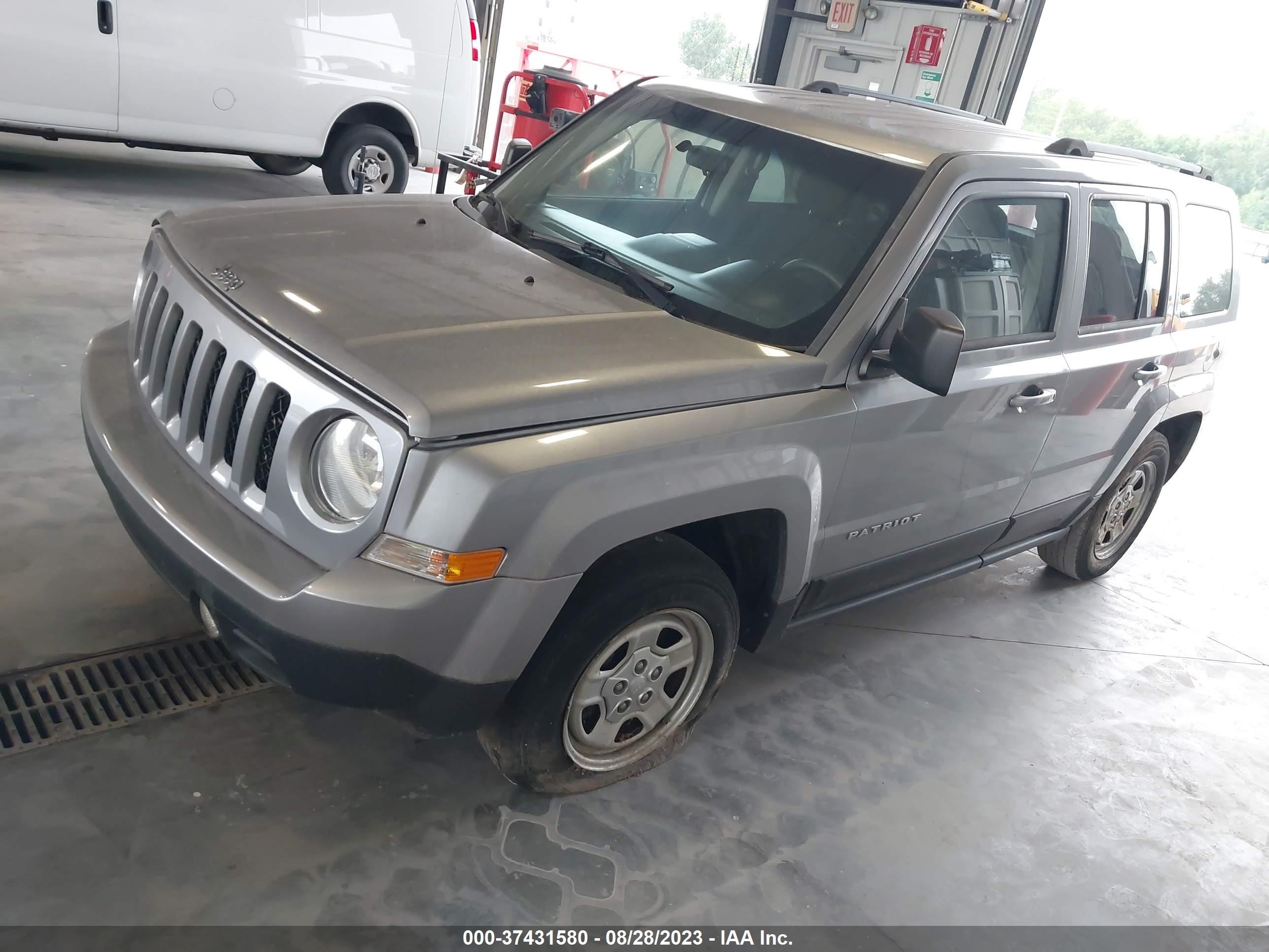 Photo 1 VIN: 1C4NJPBA6FD438282 - JEEP LIBERTY (PATRIOT) 