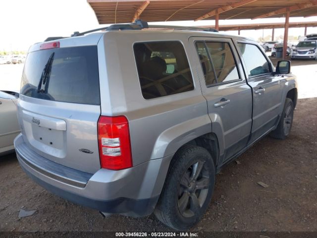 Photo 3 VIN: 1C4NJPBA6GD602535 - JEEP PATRIOT 