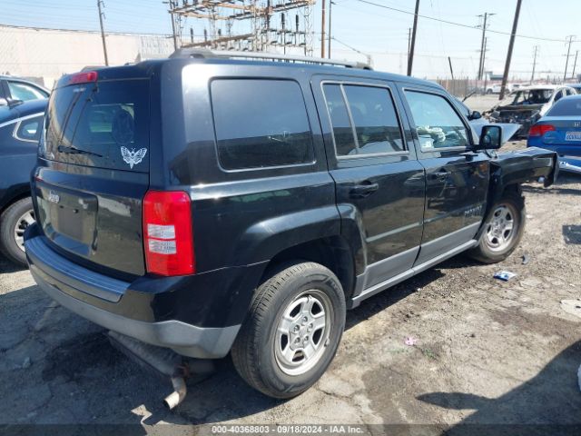 Photo 3 VIN: 1C4NJPBA6GD676151 - JEEP PATRIOT 