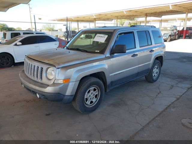 Photo 1 VIN: 1C4NJPBA6GD700187 - JEEP PATRIOT 