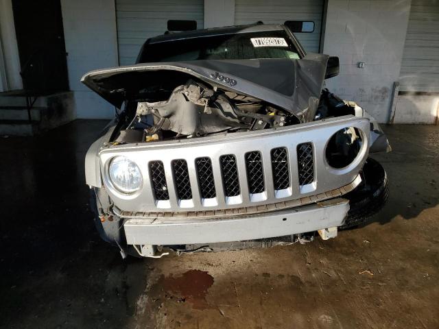 Photo 4 VIN: 1C4NJPBA6GD783586 - JEEP PATRIOT 