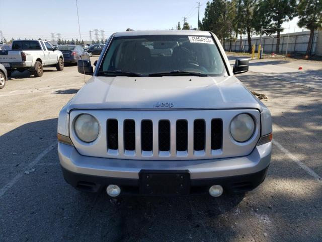 Photo 4 VIN: 1C4NJPBA7CD518976 - JEEP PATRIOT SP 