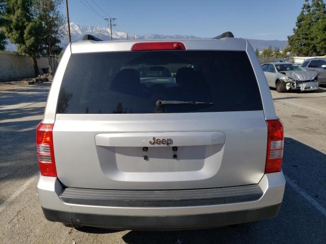 Photo 5 VIN: 1C4NJPBA7CD518976 - JEEP PATRIOT SP 