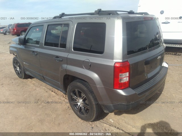 Photo 2 VIN: 1C4NJPBA7CD586646 - JEEP PATRIOT 