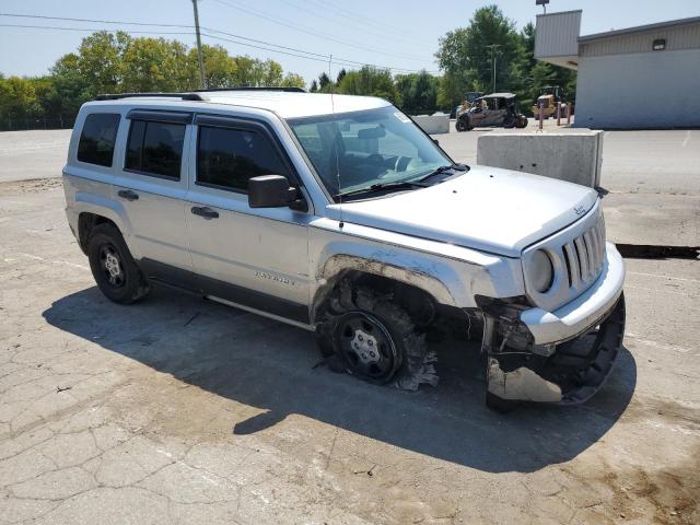 Photo 3 VIN: 1C4NJPBA7CD602487 - JEEP PATRIOT SP 