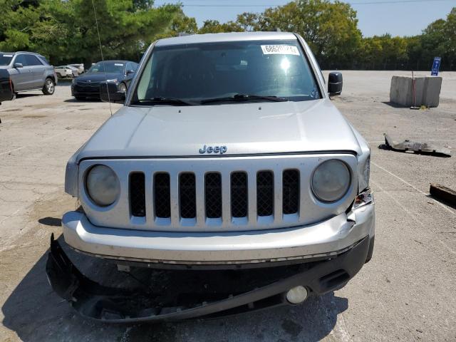 Photo 4 VIN: 1C4NJPBA7CD602487 - JEEP PATRIOT SP 