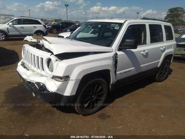 Photo 1 VIN: 1C4NJPBA7CD622304 - JEEP PATRIOT 