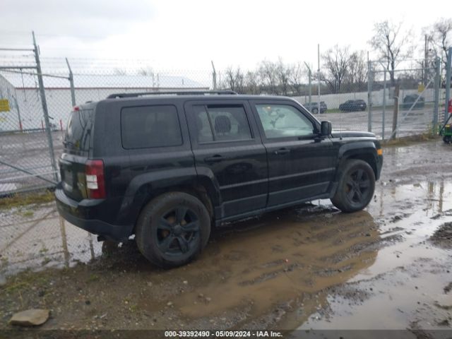 Photo 3 VIN: 1C4NJPBA7ED679122 - JEEP PATRIOT 