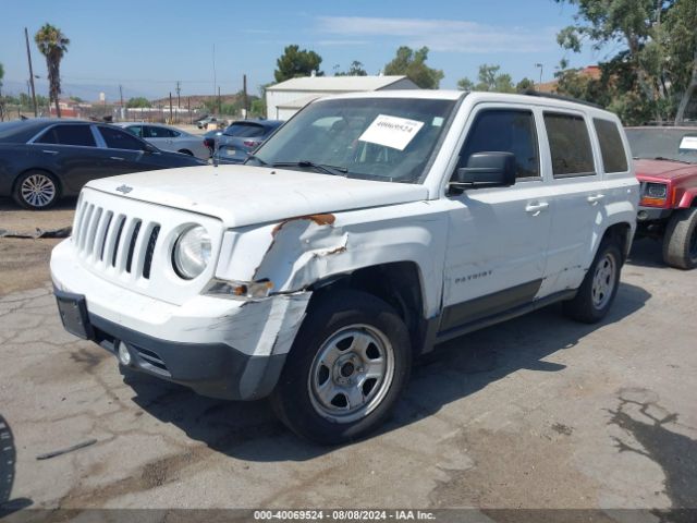 Photo 1 VIN: 1C4NJPBA7FD221193 - JEEP PATRIOT 