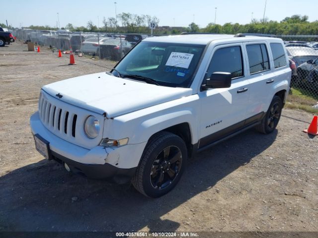 Photo 1 VIN: 1C4NJPBA7FD350504 - JEEP PATRIOT 