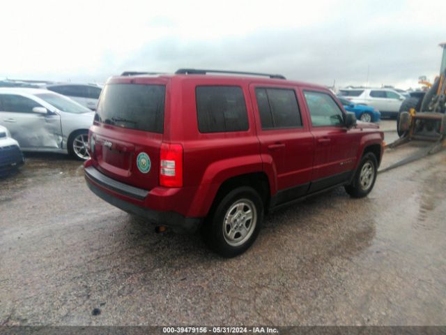 Photo 3 VIN: 1C4NJPBA7GD524945 - JEEP PATRIOT 