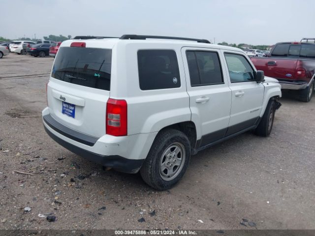 Photo 3 VIN: 1C4NJPBA7GD550459 - JEEP PATRIOT 