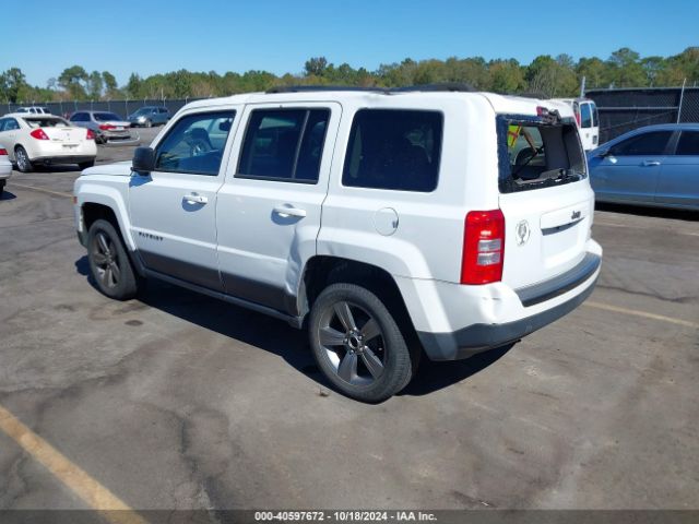 Photo 2 VIN: 1C4NJPBA7GD651887 - JEEP PATRIOT 