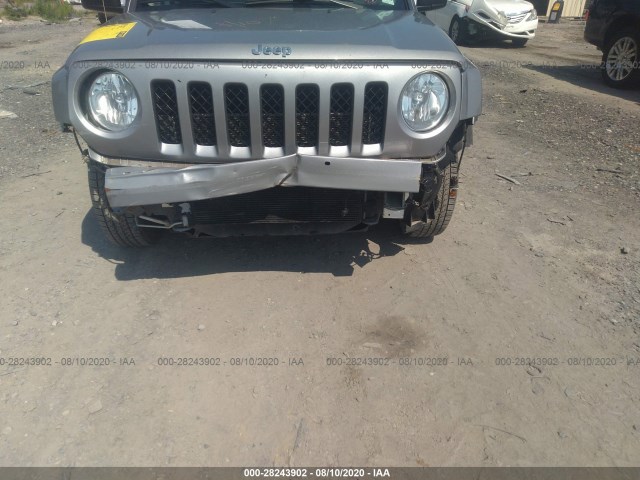 Photo 5 VIN: 1C4NJPBA7GD677549 - JEEP PATRIOT 