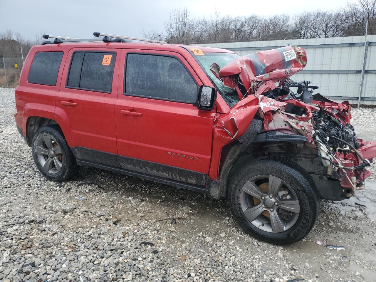 Photo 3 VIN: 1C4NJPBA7GD684999 - JEEP LIBERTY (PATRIOT) 