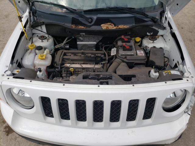 Photo 6 VIN: 1C4NJPBA7GD693556 - JEEP PATRIOT SP 