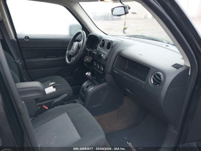 Photo 4 VIN: 1C4NJPBA7HD140651 - JEEP PATRIOT 