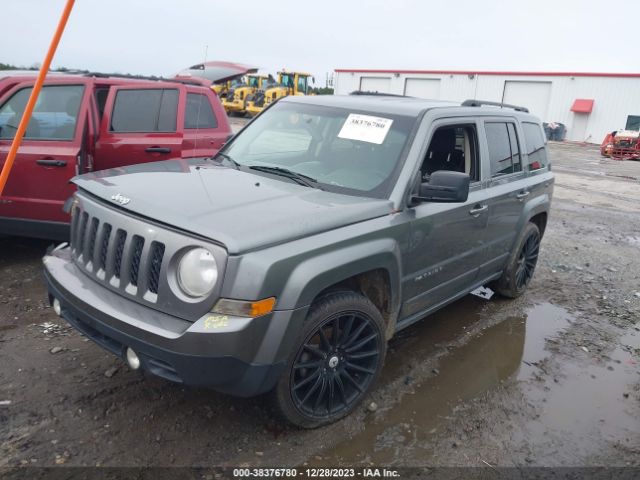 Photo 1 VIN: 1C4NJPBA8CD619119 - JEEP PATRIOT 