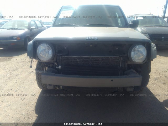 Photo 5 VIN: 1C4NJPBA8DD100377 - JEEP PATRIOT 