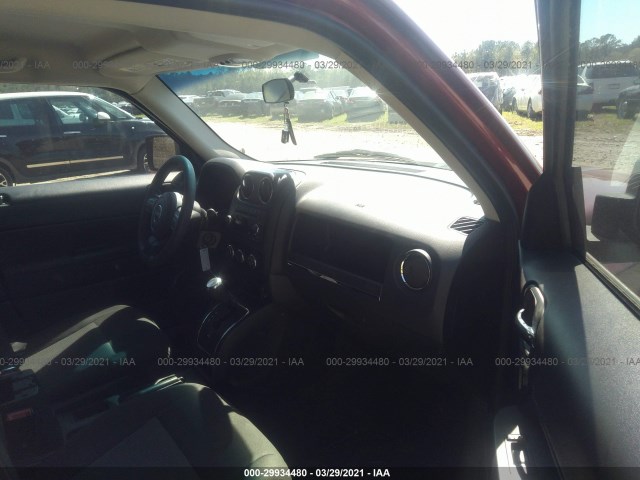 Photo 4 VIN: 1C4NJPBA8FD368526 - JEEP PATRIOT 