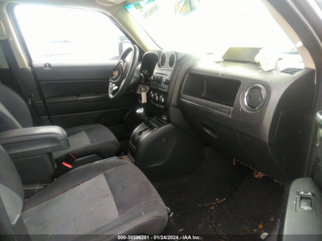 Photo 4 VIN: 1C4NJPBA8FD414226 - JEEP PATRIOT 