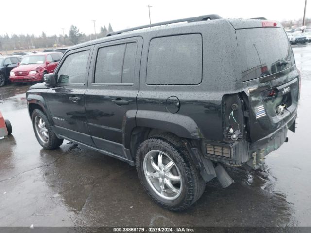 Photo 2 VIN: 1C4NJPBA8GD528471 - JEEP PATRIOT 