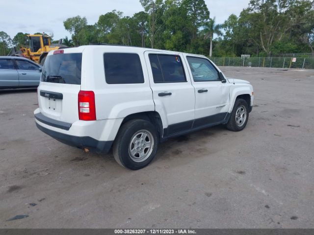 Photo 3 VIN: 1C4NJPBA8GD629168 - JEEP PATRIOT 