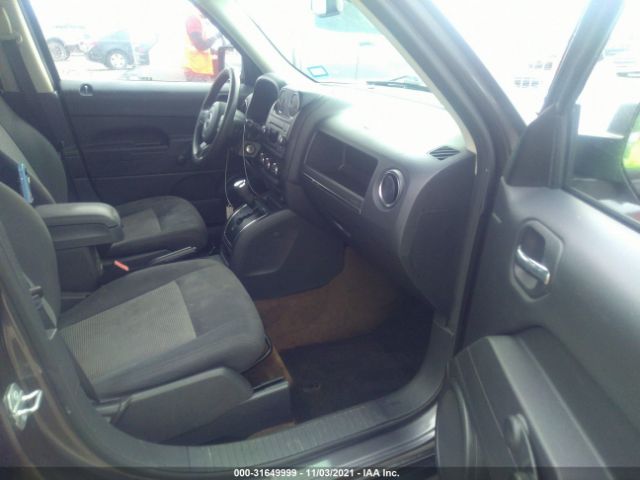 Photo 4 VIN: 1C4NJPBA8GD641952 - JEEP PATRIOT 