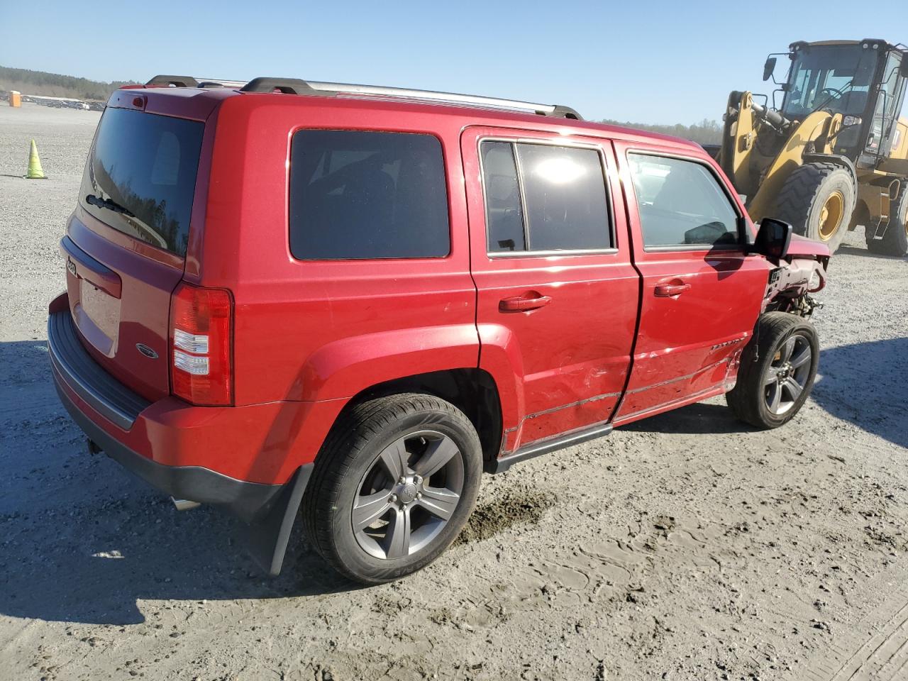 Photo 2 VIN: 1C4NJPBA8GD763940 - JEEP LIBERTY (PATRIOT) 