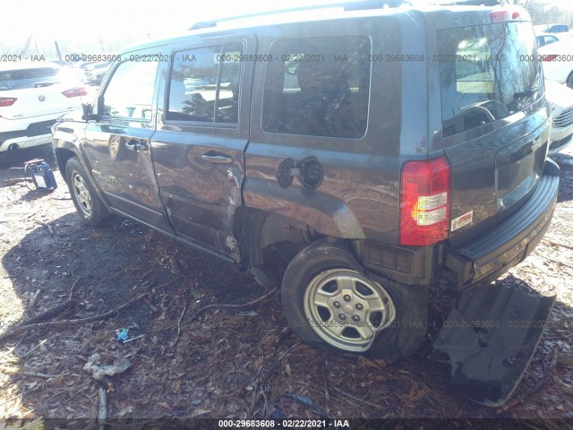 Photo 2 VIN: 1C4NJPBA8HD122661 - JEEP PATRIOT 