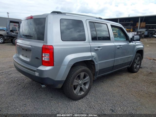 Photo 3 VIN: 1C4NJPBA8HD137757 - JEEP PATRIOT 