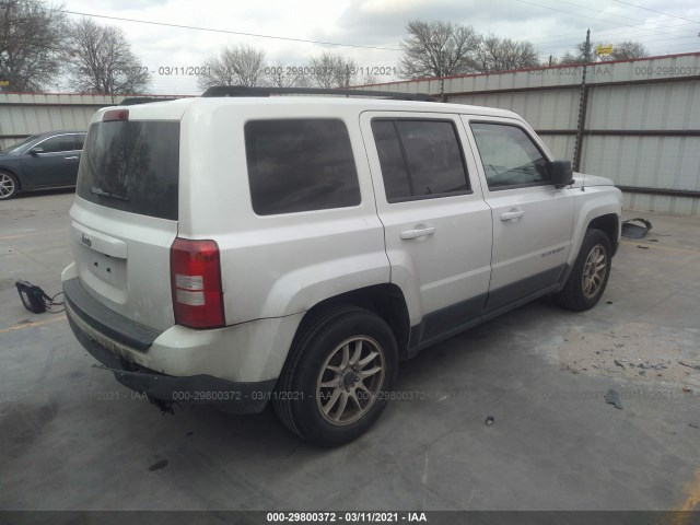 Photo 3 VIN: 1C4NJPBA9CD639105 - JEEP PATRIOT 