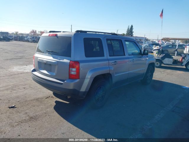 Photo 3 VIN: 1C4NJPBA9GD546896 - JEEP PATRIOT 