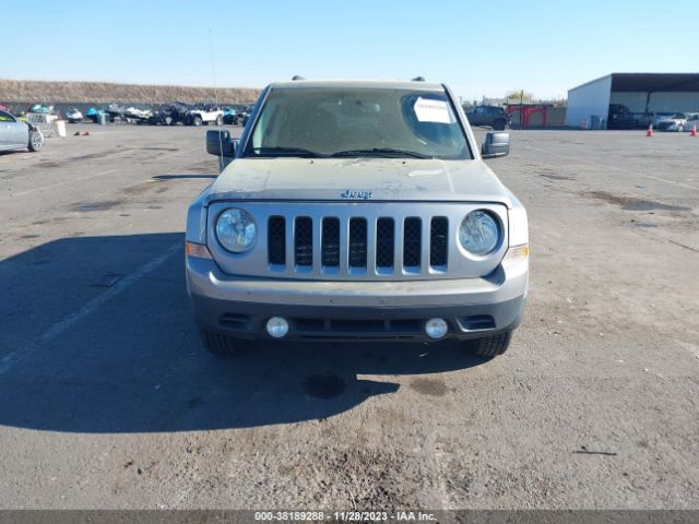 Photo 5 VIN: 1C4NJPBA9GD546896 - JEEP PATRIOT 