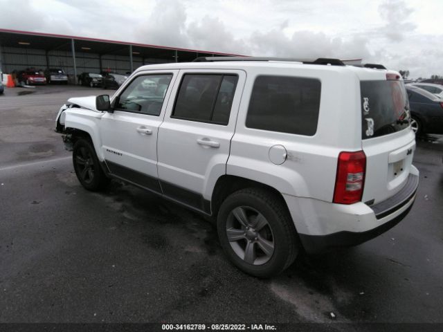 Photo 2 VIN: 1C4NJPBA9GD601881 - JEEP PATRIOT 